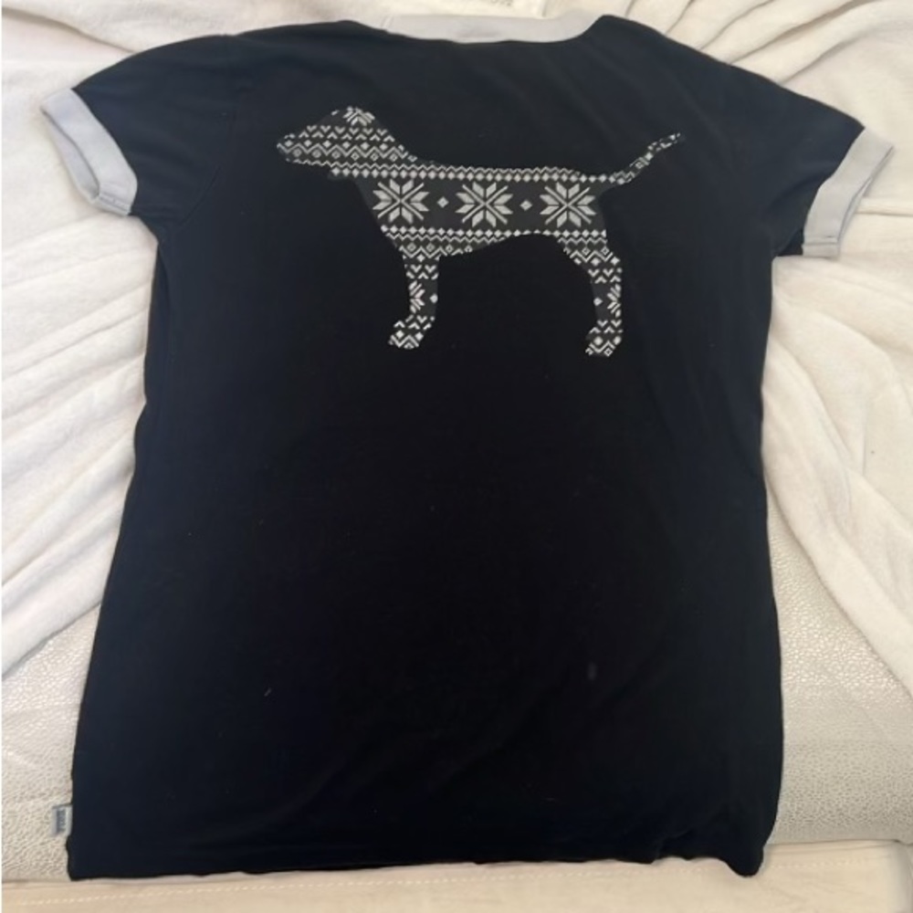 PINK Victoria’s Secret Shirt